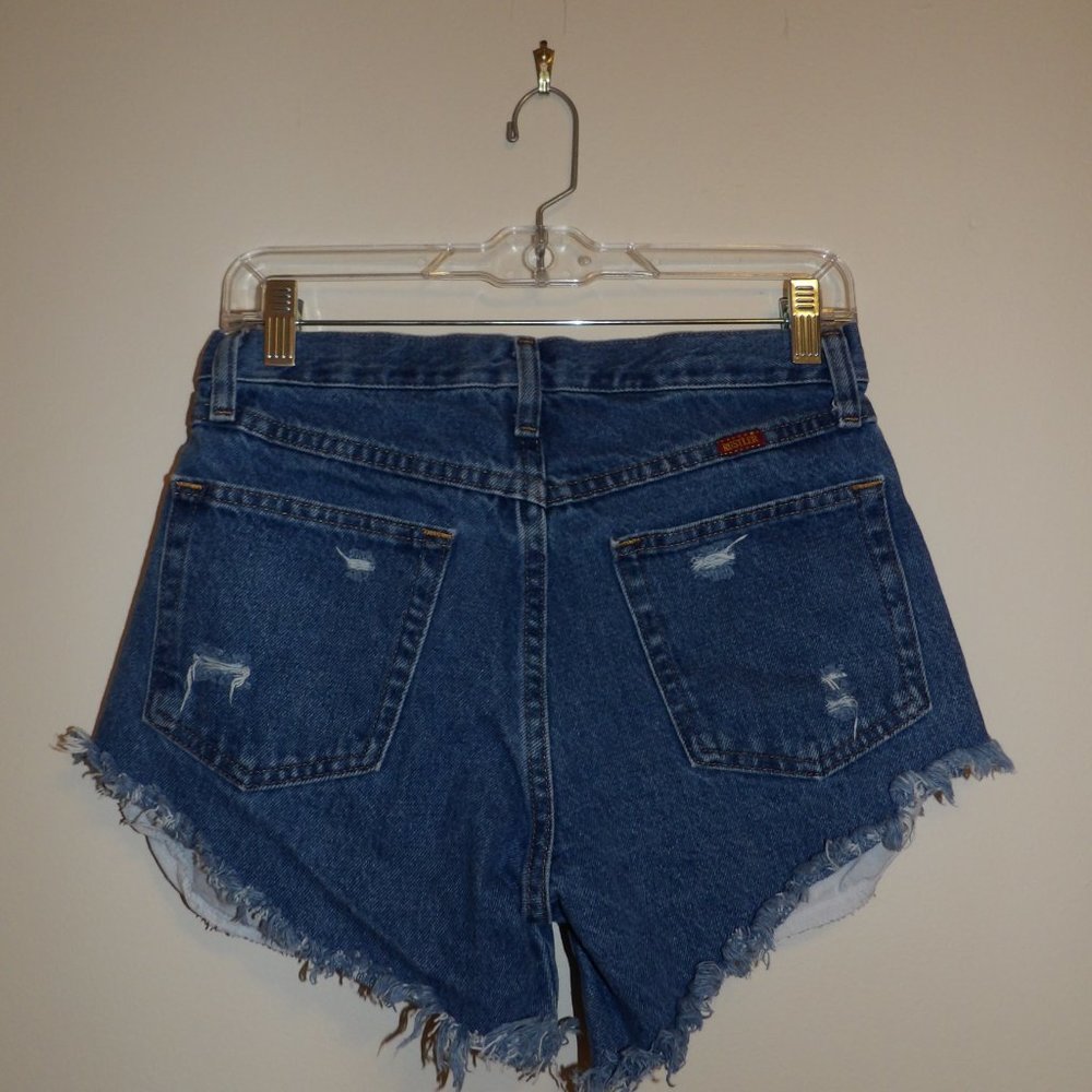 Rustler Distressed Shorts 29 - Picture 2 of 2